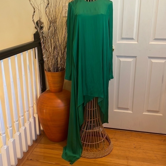 BCBGMaxAzria Dresses & Skirts - BCBG MAXAZRIA 🔥Sale🔥Runway limited edition